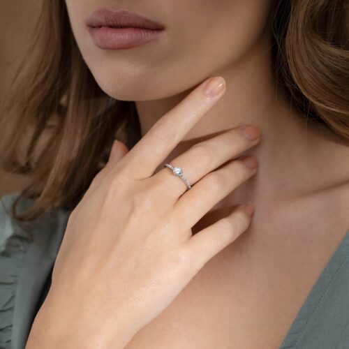 Diamanti Anversa - anello solitario Tiffany con Diamanti