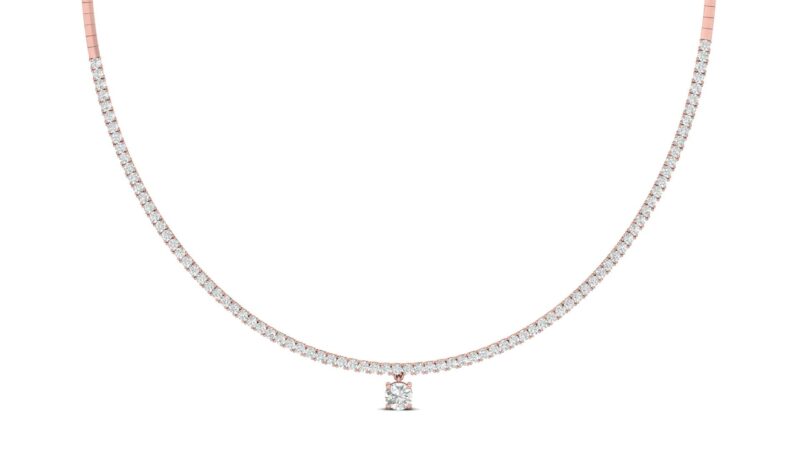 Collana con diamanti e pendente