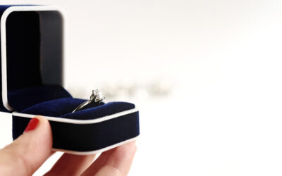 Come scegliere l’anello di fidanzamento con diamanti